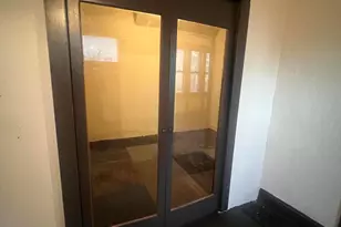 2432 N 39th St, Milwaukee, WI 53210 - Photo 4