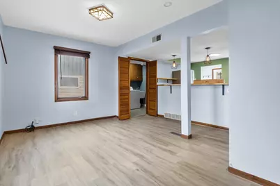 162 N 74th St, Milwaukee, WI 53213 - Photo 8