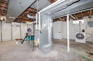 3646 S 14th St, Milwaukee, WI 53221 - Photo 42