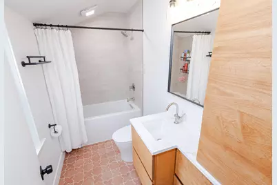 3646 S 14th St, Milwaukee, WI 53221 - Photo 32