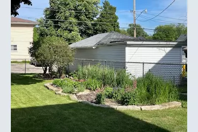 3646 S 14th St, Milwaukee, WI 53221 - Photo 8