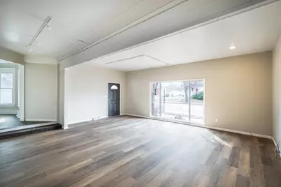 1601  Jackson St, La Crosse, WI 54601 - Photo 4