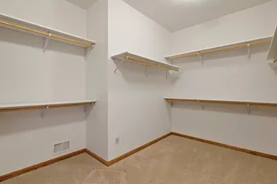 1024  Day Lily Ct, Plymouth, WI 53073 - Photo 16