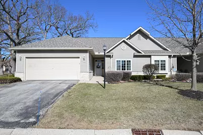 5347 S Butterfield Way, Greenfield, WI 53221 - Photo 1