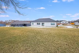 900 Moonbeam Ln, Francis Creek, WI 54214 - Photo 38