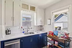 222 Hyde Park Ave, Waukesha, WI 53188 - Photo 12