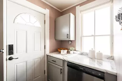 923  Beechwood Ave, Waukesha, WI 53186 - Photo 12