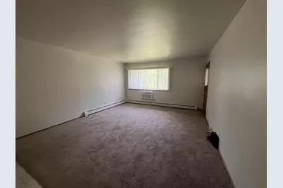 3809 S 35th St #3811, Greenfield, WI 53221 - Photo 6