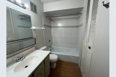 4244 S 51st St, Milwaukee, WI 53220 - Photo 2