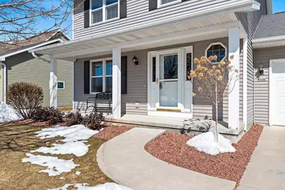 4508  Ridge Ct, Manitowoc, WI 54220 - Photo 4