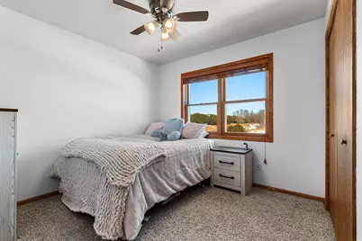 4508  Ridge Ct, Manitowoc, WI 54220 - Photo 20