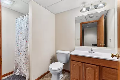 4508  Ridge Ct, Manitowoc, WI 54220 - Photo 26