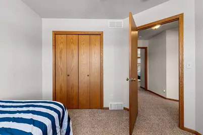 4508  Ridge Ct, Manitowoc, WI 54220 - Photo 22