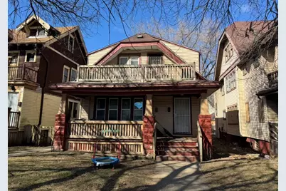 2631 N 47th St, Milwaukee, WI 53210 - Photo 2
