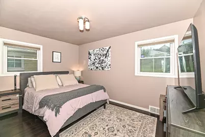 2834 S 57th St, Milwaukee, WI 53219 - Photo 14