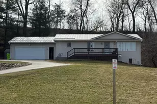 106 S Ridge Rd, Coon Valley, WI 54623 - Photo 1