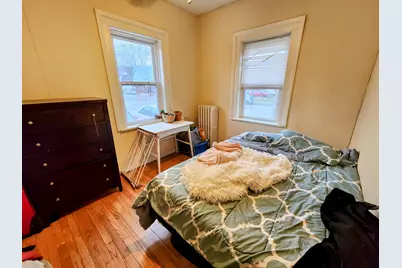 1027 E Center St, Milwaukee, WI 53212 - Photo 16