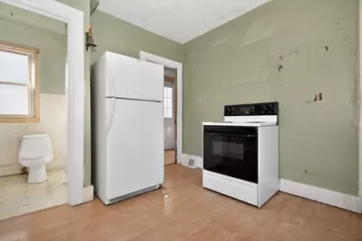 235 W South St, Oconomowoc, WI 53066 - Photo 8