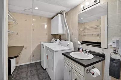 1214  Dayflower Dr, Madison, WI 53719 - Photo 38