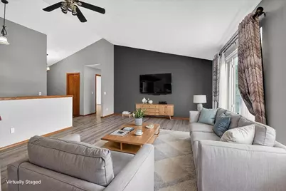 1214  Dayflower Dr, Madison, WI 53719 - Photo 8