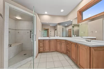 W226N3551  Wethersfield Rd, Pewaukee, WI 53072 - Photo 22