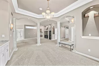 W226N3551  Wethersfield Rd, Pewaukee, WI 53072 - Photo 6