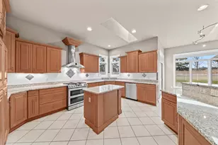 W226N3551 Wethersfield Rd, Pewaukee, WI 53072 - Photo 14