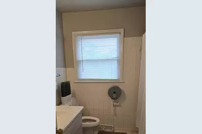 5837 N 62nd St, Milwaukee, WI 53218 - Photo 8