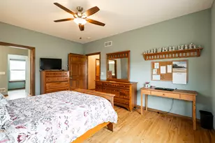 4915 Meadowview Ct, Cedarburg, WI 53024 - Photo 18