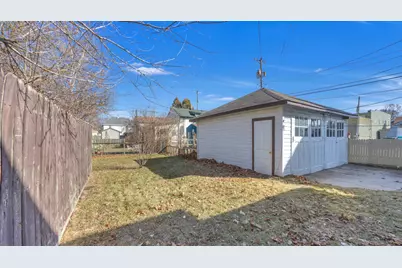 1323 N 10th St #1321, Sheboygan, WI 53081 - Photo 22