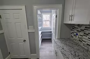 1271 N 43rd St, Milwaukee, WI 53208 - Photo 4