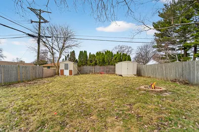 24  Oregon St, Racine, WI 53405 - Photo 22