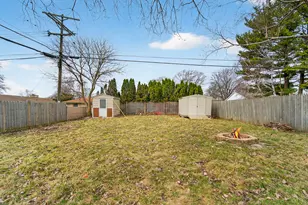 24 Oregon St, Racine, WI 53405 - Photo 22