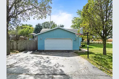 2212  Borg Rd, Delavan, WI 53115 - Photo 40