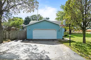 2212 Borg Rd, Delavan, WI 53115 - Photo 40