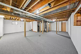 242 Waubun Dr, Fontana, WI 53125 - Photo 18