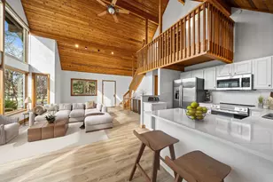 242 Waubun Dr, Fontana, WI 53125 - Photo 6