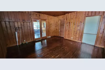 2815  North Shore Dr, Delavan, WI 53115 - Photo 2