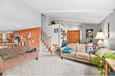 2115  Rambling Rose Rd, Waukesha, WI 53186 - Photo 12