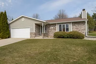 68 E Prospect St, Hartford, WI 53027 - Photo 1