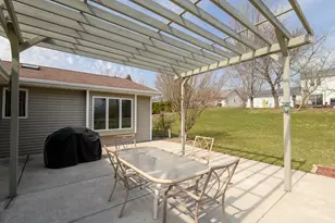 68 E Prospect St, Hartford, WI 53027 - Photo 38