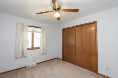 68 E Prospect St, Hartford, WI 53027 - Photo 18