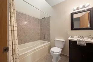 1335A Broadway Ave, Sheboygan, WI 53081 - Photo 14