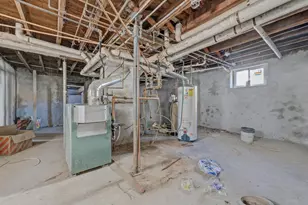 206 Maple Ave, Waukesha, WI 53186 - Photo 22