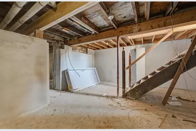 206  Maple Ave, Waukesha, WI 53186 - Photo 24