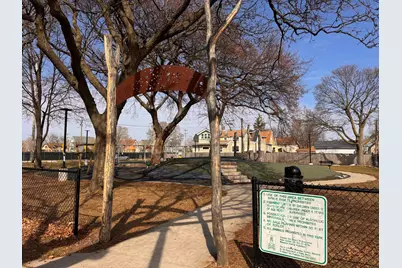 3716 W Branting Ln, Milwaukee, WI 53215 - Photo 18