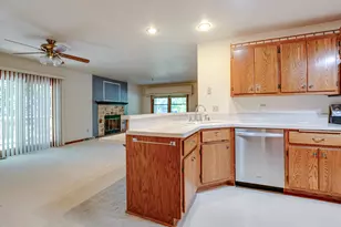 3810 Wyoming Way, Racine, WI 53404 - Photo 12