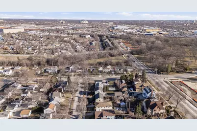 4325 W Cleveland Ave, Milwaukee, WI 53219 - Photo 34