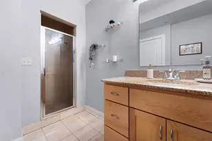 606 W Wisconsin Ave, Milwaukee, WI 53203 - Photo 14