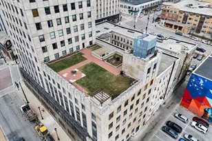 606 W Wisconsin Ave, Milwaukee, WI 53203 - Photo 16